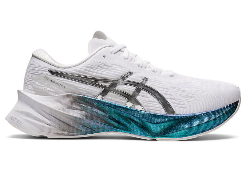 Asics Novablast 3 Platinum Tekaški Čevlji Ženske Bele Srebrne | SI5847-897