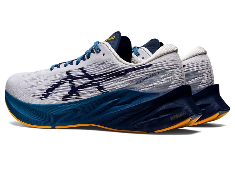 Asics Novablast 3 Tekaški Čevlji Moški Bele Temno | SI1888-848